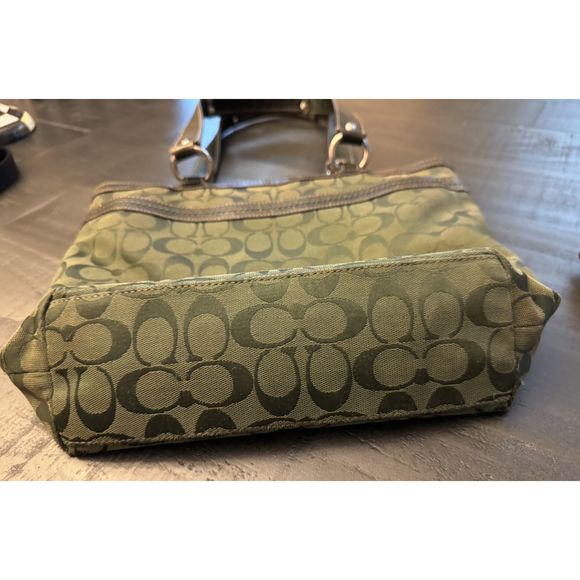 Coach F14693 Green Penelope Signature Tote - Picture 7 of 12